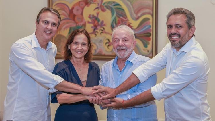 Camilo Santana, Izolda Cela, Lula e Elmano de Freitas: Cid não está na foto, mas compõe o grupo