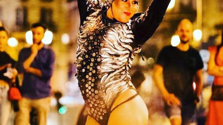 Travesti brasileira que protestou contra 'transfake' em peça de teatro em Portugal desaparece após ameaças - UOL Confere