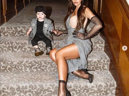 look mãe e filho iguais