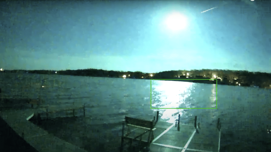 Meteoro "bola de fogo azul" explode sobre os EUA; veja vídeos - Reprodução