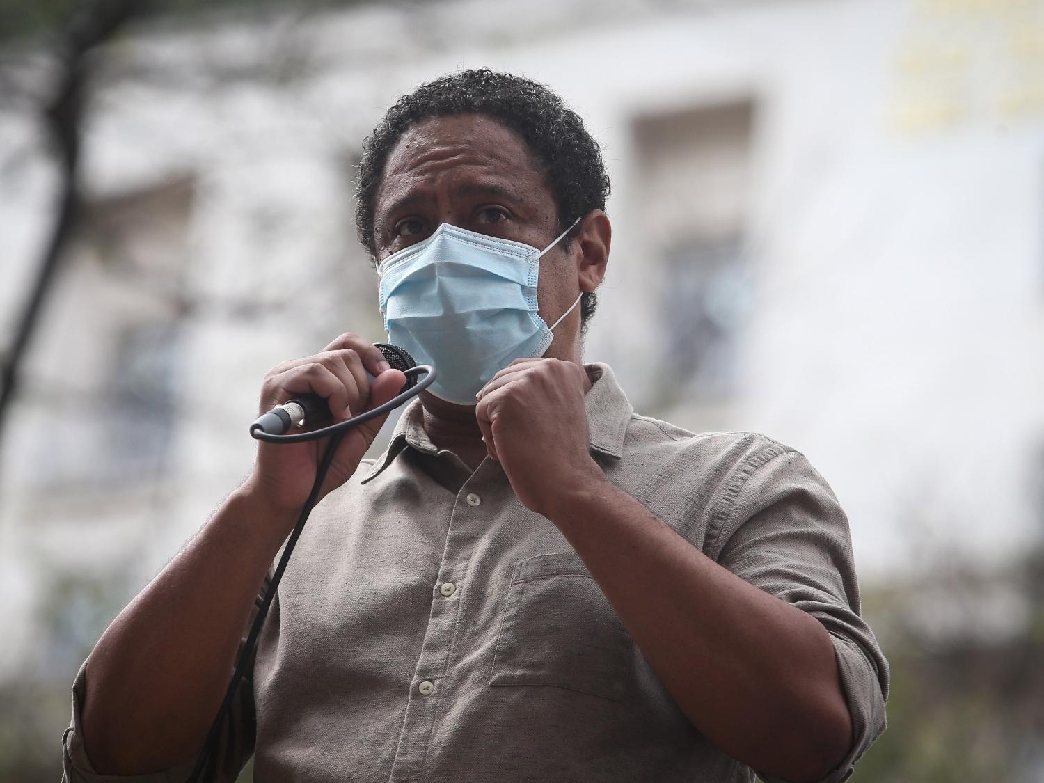 O deputado federal Orlando Silva (PCdoB-SP) durante manifestação promovida pela UGT no Sindicato dos Comerciários em SP. - FELIPE RAU/ESTADÃO CONTEÚDO