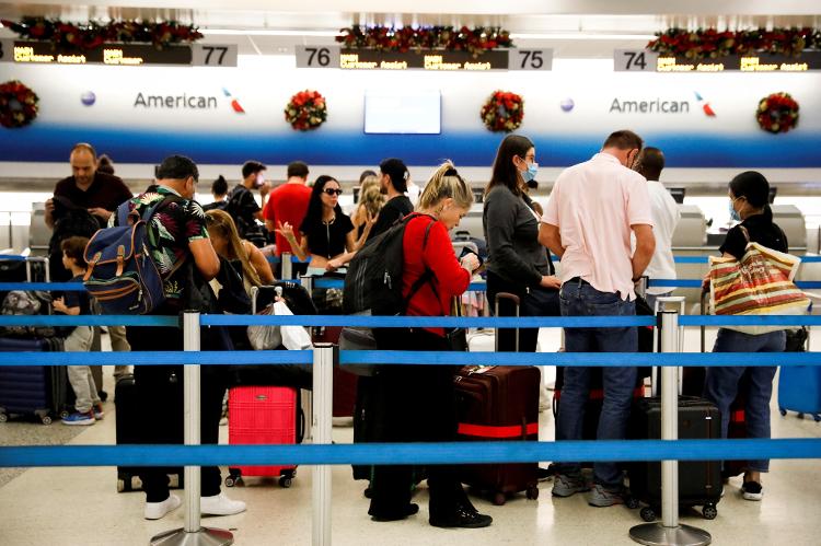 Medida visa minimizar o caos nos aeroportos americanos, especialmente durante o período de festas de fim de ano