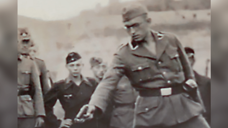Soldado identificado como Jakobus Onnen Soldado identificado como Jakobus Onnen