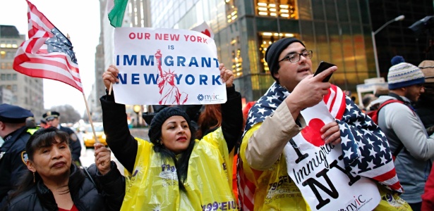 Prefeitos de cidades como Nova York, Los Angeles e San Francisco prometem proteger imigrantes de Donald Trump  - Kena Betancur/ AFP