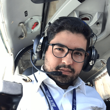 Gustavo Carneiro, piloto de voo acidentado entre Ubatuba e Paraty - Reprodução/Facebook