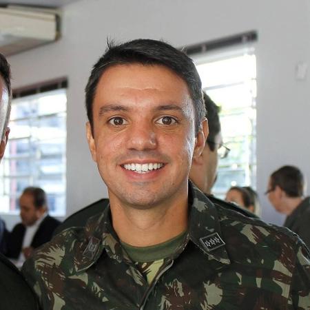 Coronel Marcelo Ustra é primo do torturador da ditadura militar Carlos Brilhante Ustra