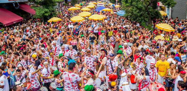 Carnaval de rua contribui para apropriação de espaços públicos, diz  pesquisador