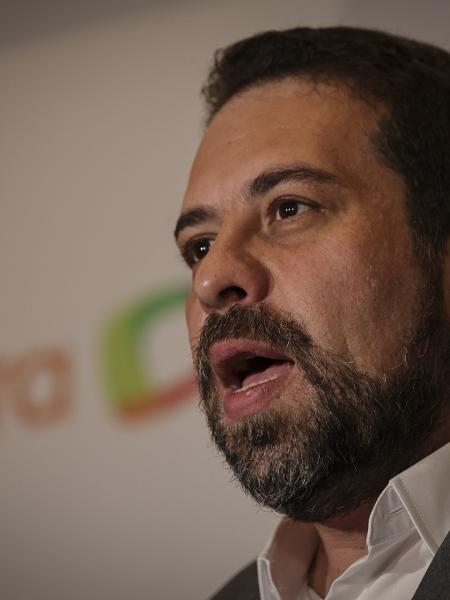 Guilherme Boulos em debate Estadão/Terra/Faap