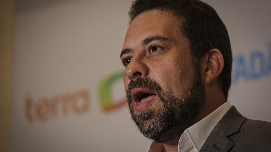 Guilherme Boulos em debate Estadão/Terra/Faap