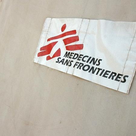 Logo da ONG francesa Médicos Sem Fronteiras 