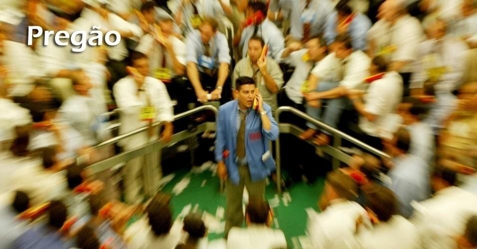 Pregão da Bovespa em 2004 - Eduardo Knapp/Folha Imagem