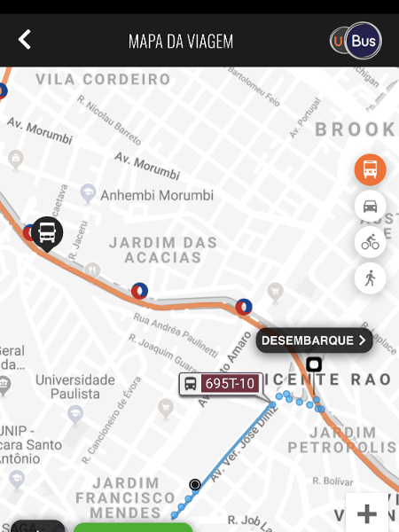 É só ficar de olho no aplicativo da UBus para saber quando descer - Gabriel Francisco Ribeiro/UOL - Gabriel Francisco Ribeiro/UOL