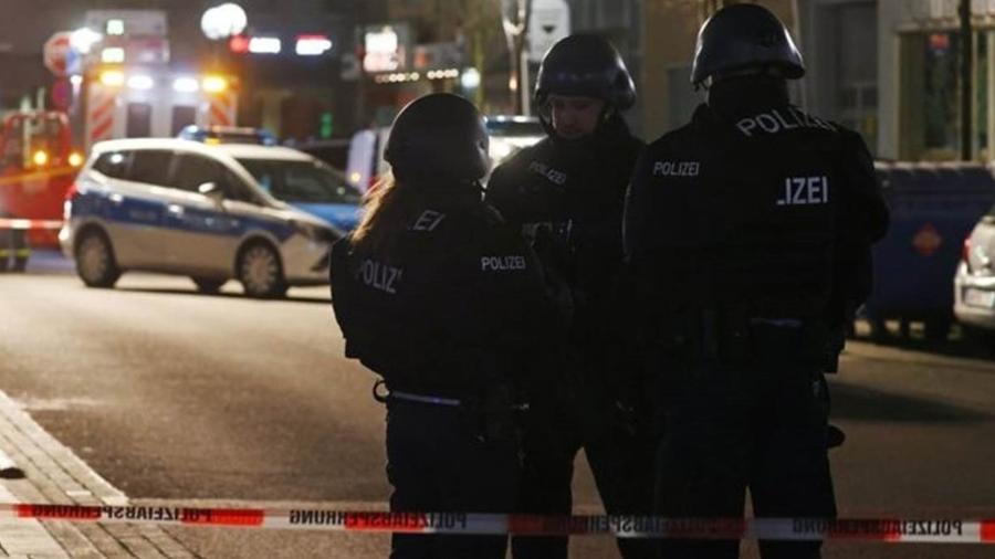 Ataques a tiros aconteceram na cidade de Hanau, no oeste da Alemanha - Reuters