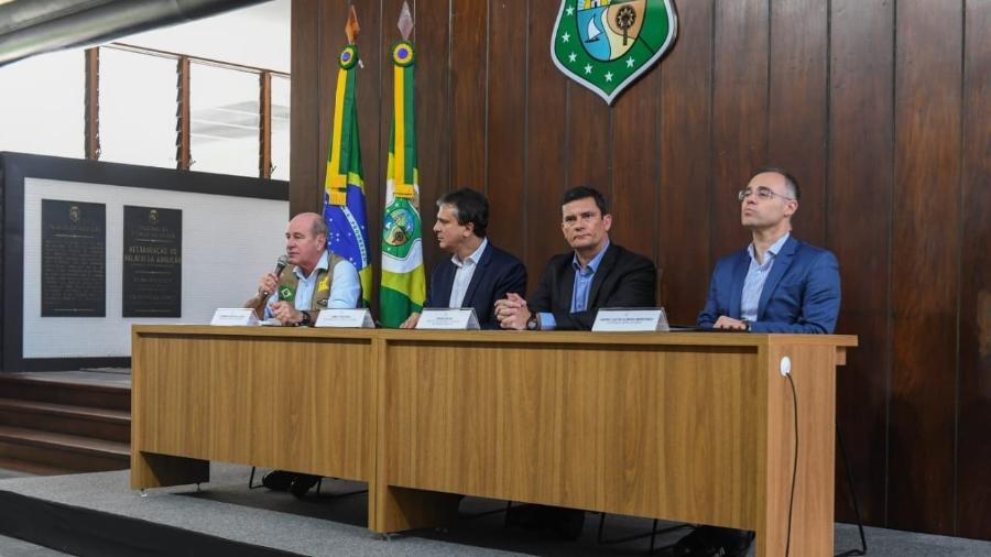 Ministros Fernando Azevedo (Defesa), Sergio Moro (Justiça e Segurança Pública) e André Mendonça (Advocacia-Geral da União) foram à Fortaleza após explosão de crimes durante motim da PM - Ministério da Defesa/Divulgação