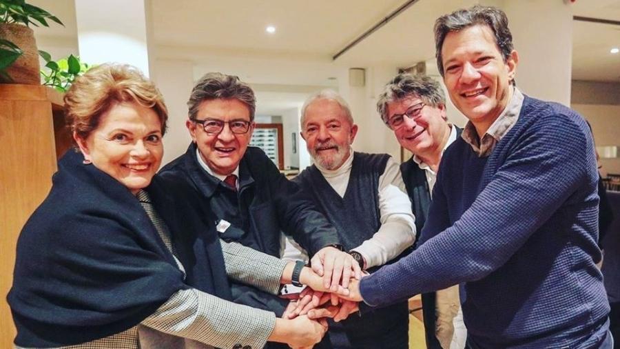 Os ex-presidentes Dilma Rousseff e Luiz Inácio Lula da Silva se encontraram em Paris com políticos franceses - Divulgação/Ricardo Stuckert