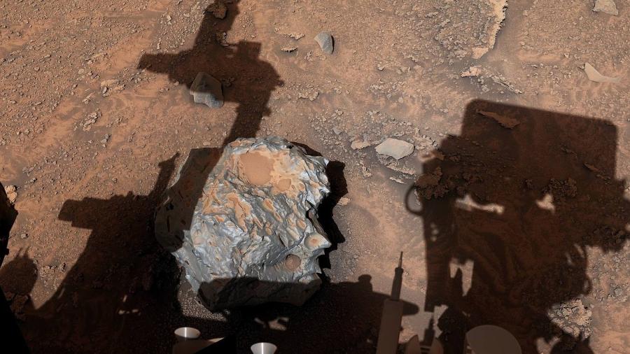 Meteorito encontrado em Marte é composto de ferro-níquel e foi batizado de "Cacao" - Nasa/JPL