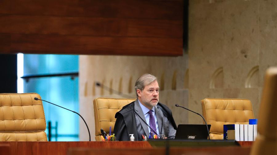 30.jun.2023 - Ministro Dias Toffoli durante sessão de encerramento do semestre, em junho