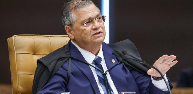 Em liminar, Dino proíbe governo de reter taxas da CVM e pede reestruturação
