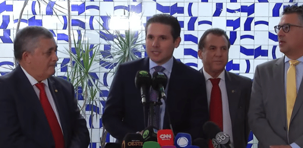 Motta diz que transição para fim da 6x1 será finalizada em 1 ano