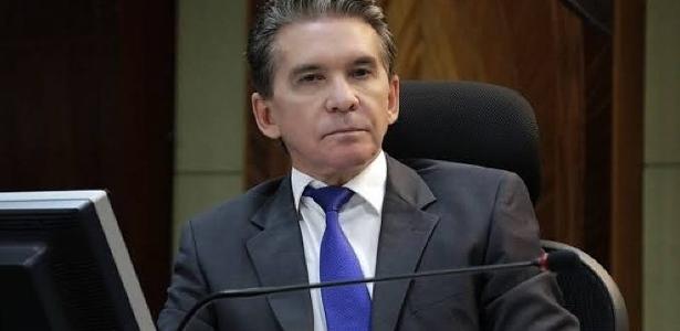 Presidente do Tribunal de Contas de MT é preso em operação da PF
