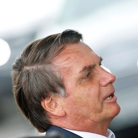 Presidente Jair Bolsonaro deixa Palácio da Alvorada - 