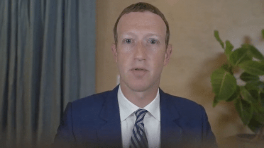 Mark Zuckerberg, executivo-chefe do Facebook, testemunha ao Senado norte-americano  - Reprodução