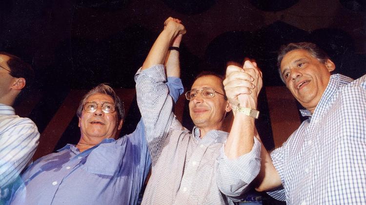 Mário Covas e Alckmin, então candidatos ao governo e Fernando Henrique Cardoso, candidato à presidência, em 1994