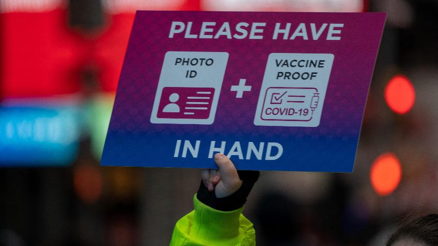 Para primeiro-ministro de Quebec, não vacinados representam um "fardo financeiro" para os demais - David Dee Delgado/Getty Images via AFP