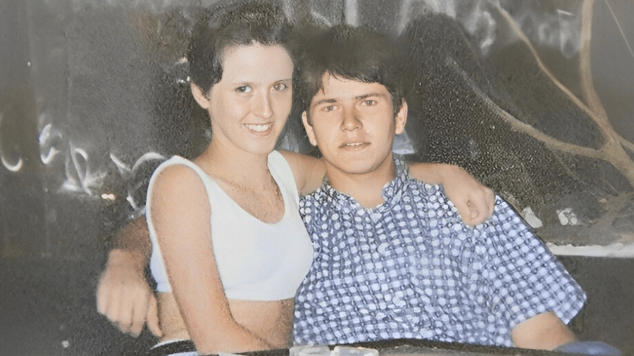 Elisângela e Claudinei se apaixonaram quando ela tinha 14 anos e ele, 19 Elisângela e Claudinei se apaixonaram quando ela tinha 14 anos e ele, 19