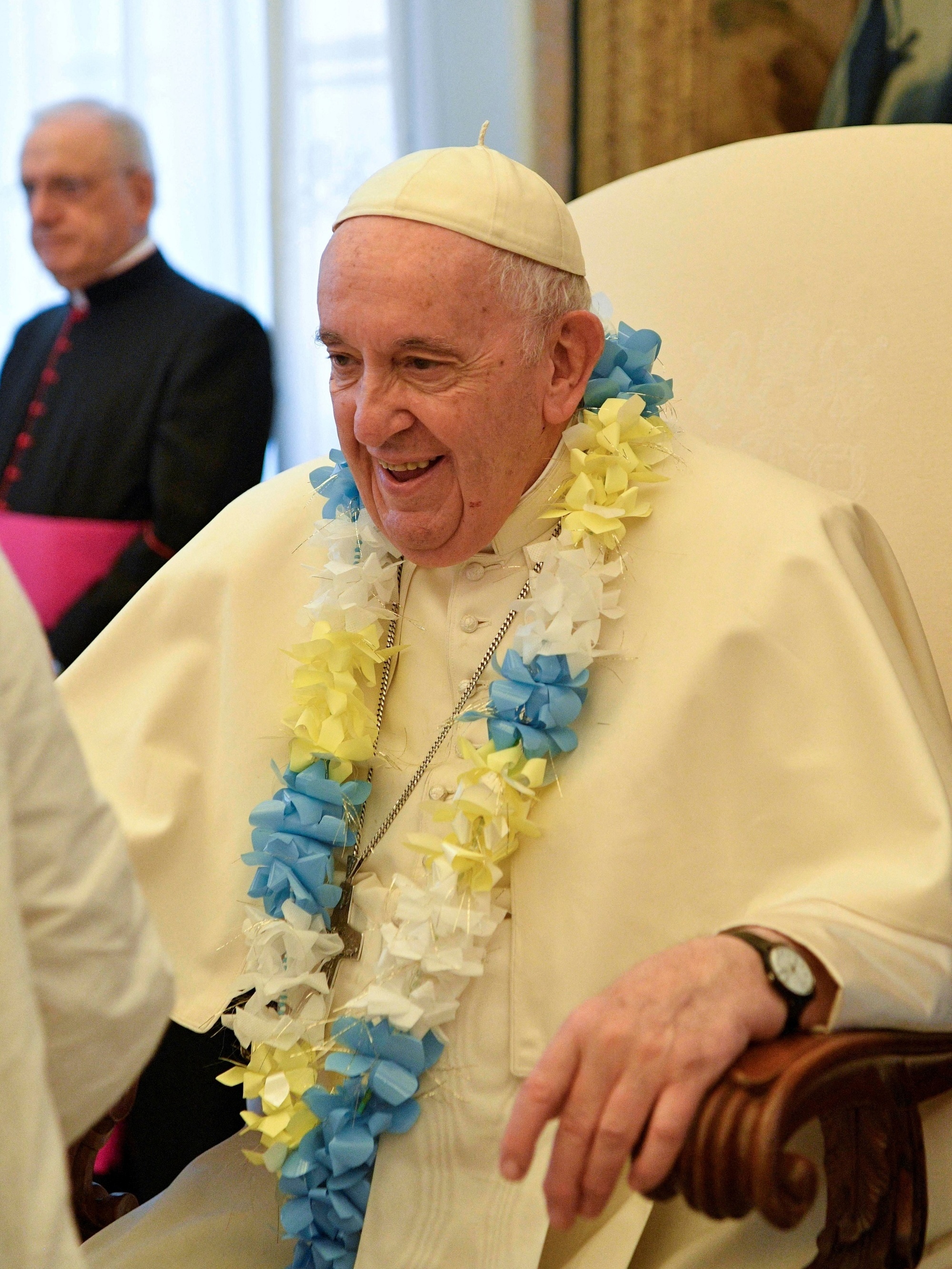 Papa Francisco celebra 10 anos de pontificado com os cardeais e um