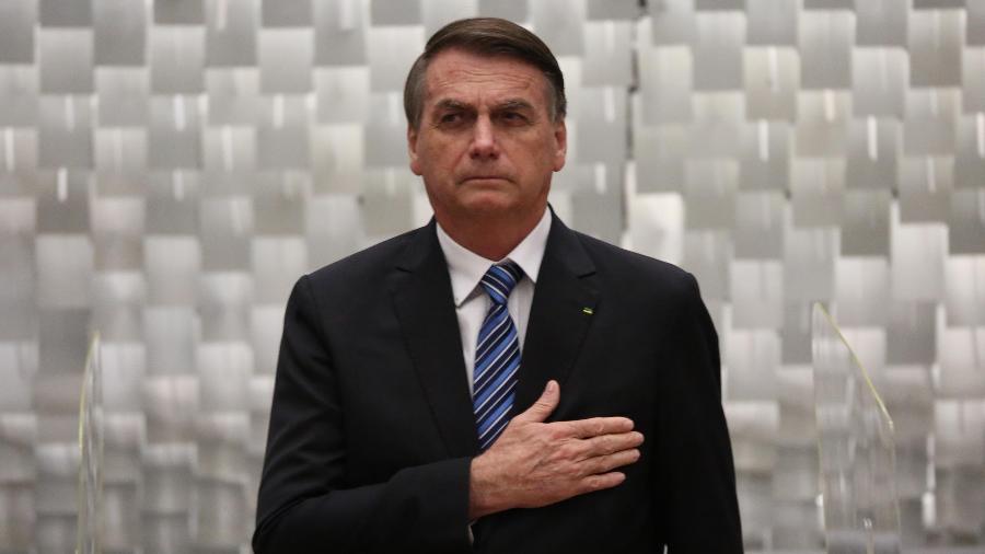 6.dez.2022 - O então presidente Jair Bolsonaro (PL) na posse de ministros do TRF2 e do TRF3 - Fátima Meira/Futura Press/Estadão Conteúdo