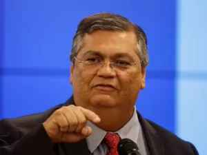 Flavio Dino escolherá 34 funcionários para gabinete no STF se for aprovado