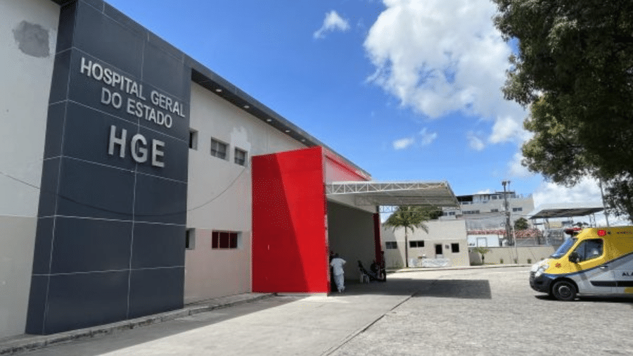 Mulher foi levada para hospital em Maceió e levou 14 pontos na área mordida por suspeito - Thallysson Alves/Secretaria Estadual de Saúde