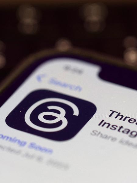 Tela de celular com o app Threads, da Meta