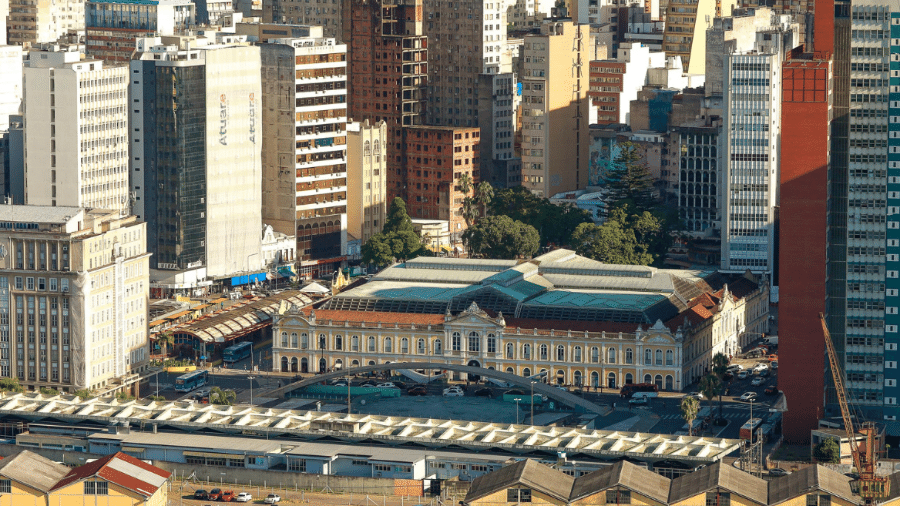 Mercado Público no centro histórico de Porto Alegre 