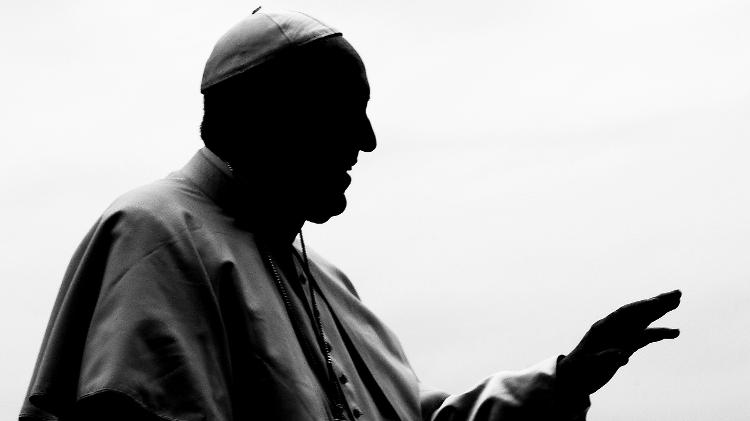 Papa Francisco na praça de São Pedro, em Roma