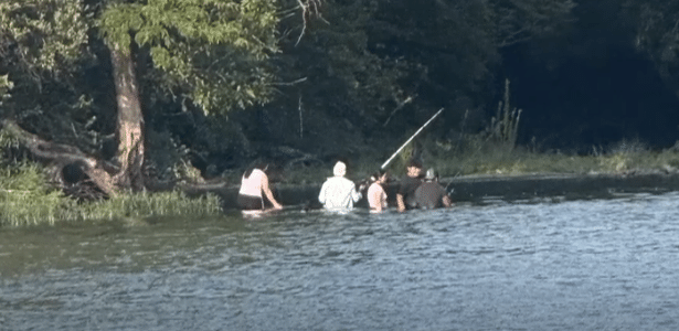 Pastor tira foto antes de pessoas morrerem e se arrepende de não alertá-las