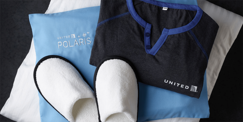 A United Airlines oferece até um par de pantufas para os clientes mais endinheirados - Divulgação