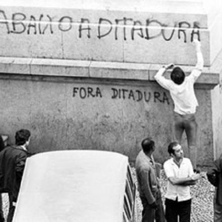 Ditadura Militar no Brasil foi de 1964 a 1985 -  Kaoru/CPDoc