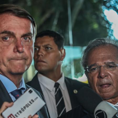 O presidente Jair Bolsonaro, e o ministro da Economia, Paulo Guedes, concedem entrevista em Brasília - Gabriela Biló/Estadão Conteúdo