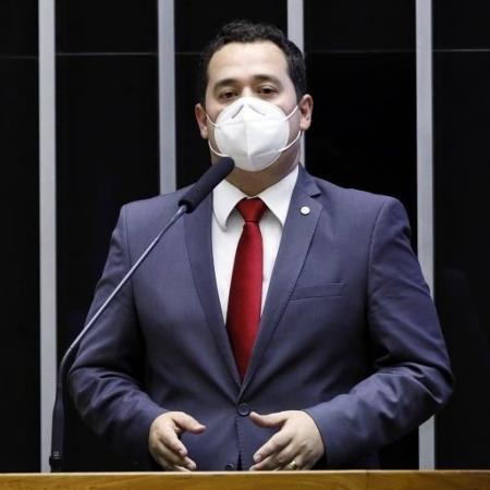 Ricardo Silva quer proteger garis, policiais e carteiros do risco de câncer de pele - Agência Câmara