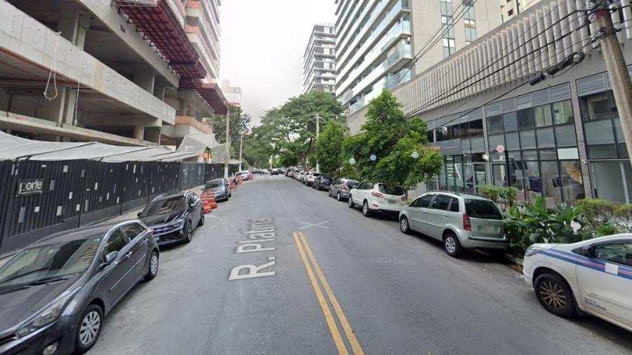 Morte de idoso foi registrada durante abordagem policial a dois homens em uma moto na Vila Andrade; policial afirmou que tiro foi acidental - Google Street View/Reprodução