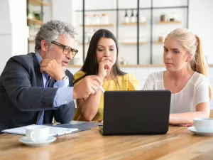 Sabe se comportar no trabalho? Veja se você cumpre esses 9 quesitos