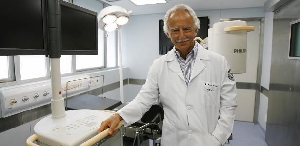 Bolsonaro está absolutamente incorreto, diz professor de Medicina da USP