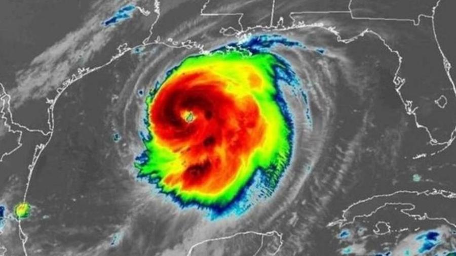Laura é um furacão de categoria 4 - NOAA