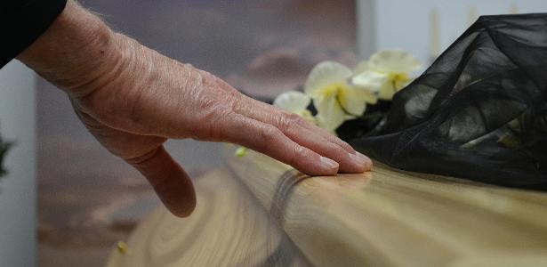 Posso deduzir gastos com funeral na declaração de Imposto de Renda?