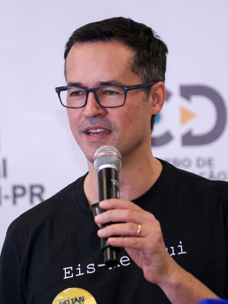 Eleito senador, Deltan Dallagnol participa de entrevista no TRE-PR, em Curitiba