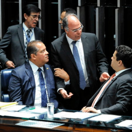 Líderes do governo Eduardo Gomes e Fernando Bezerra e com o presidente do Senado, Davi Alcolumbre - Senado Fdederal