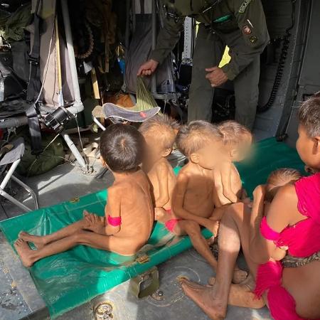Crianças yanomamis resgatadas em operação do Ministério da Saúde - 22.jan.2023 - Weibe Tapeba/ Sesai / Divulgação