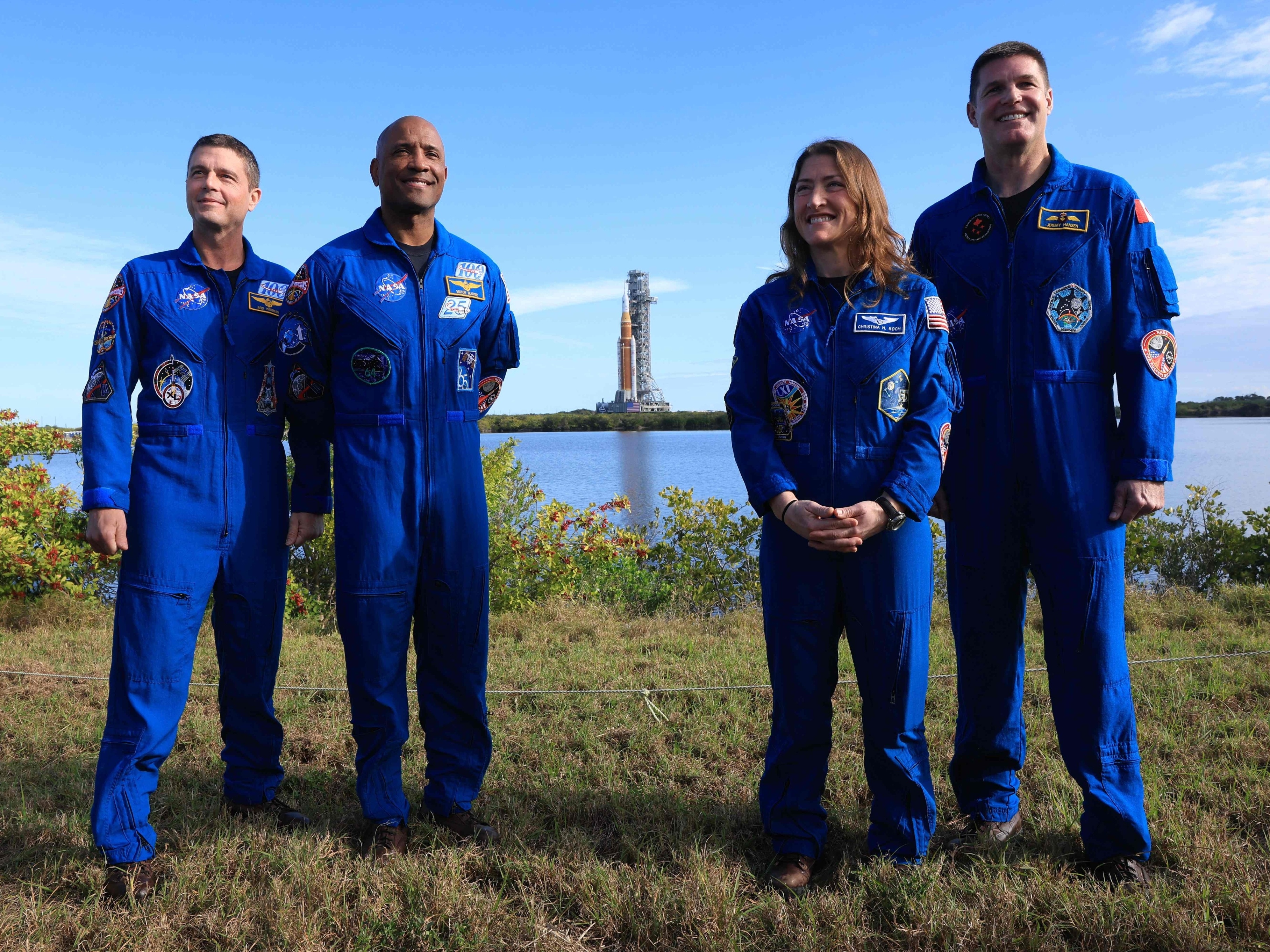 Nasa enviará 1ª mulher e astronauta negro à órbita lunar